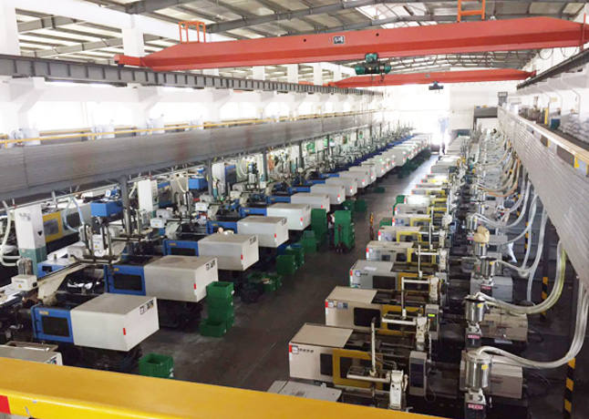 如何选择合适的中央供料AC Milan样品？